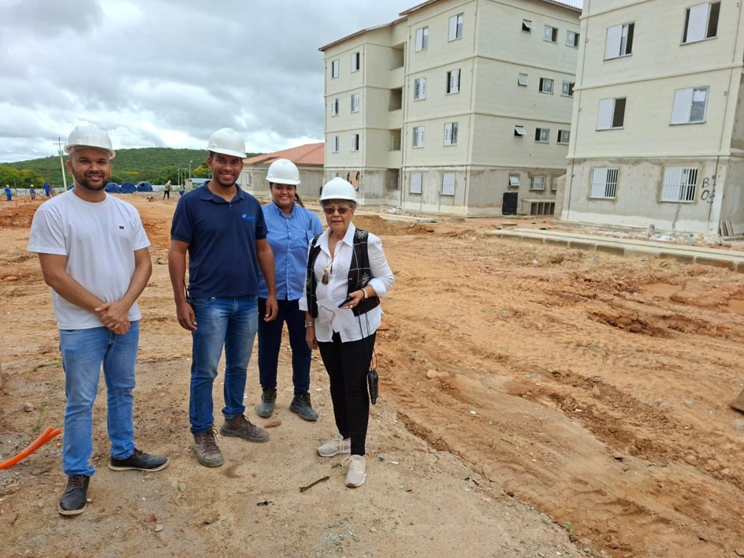 Prefeitura acompanha andamento do Residencial Jaguarari I em visita técnica ao empreendimento